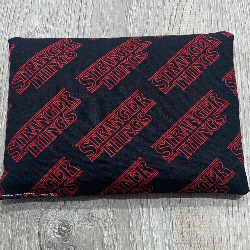 New! Stranger things heat bag